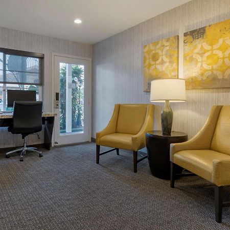 Best Western Plus Carriage Inn Los Angeles Eksteriør billede