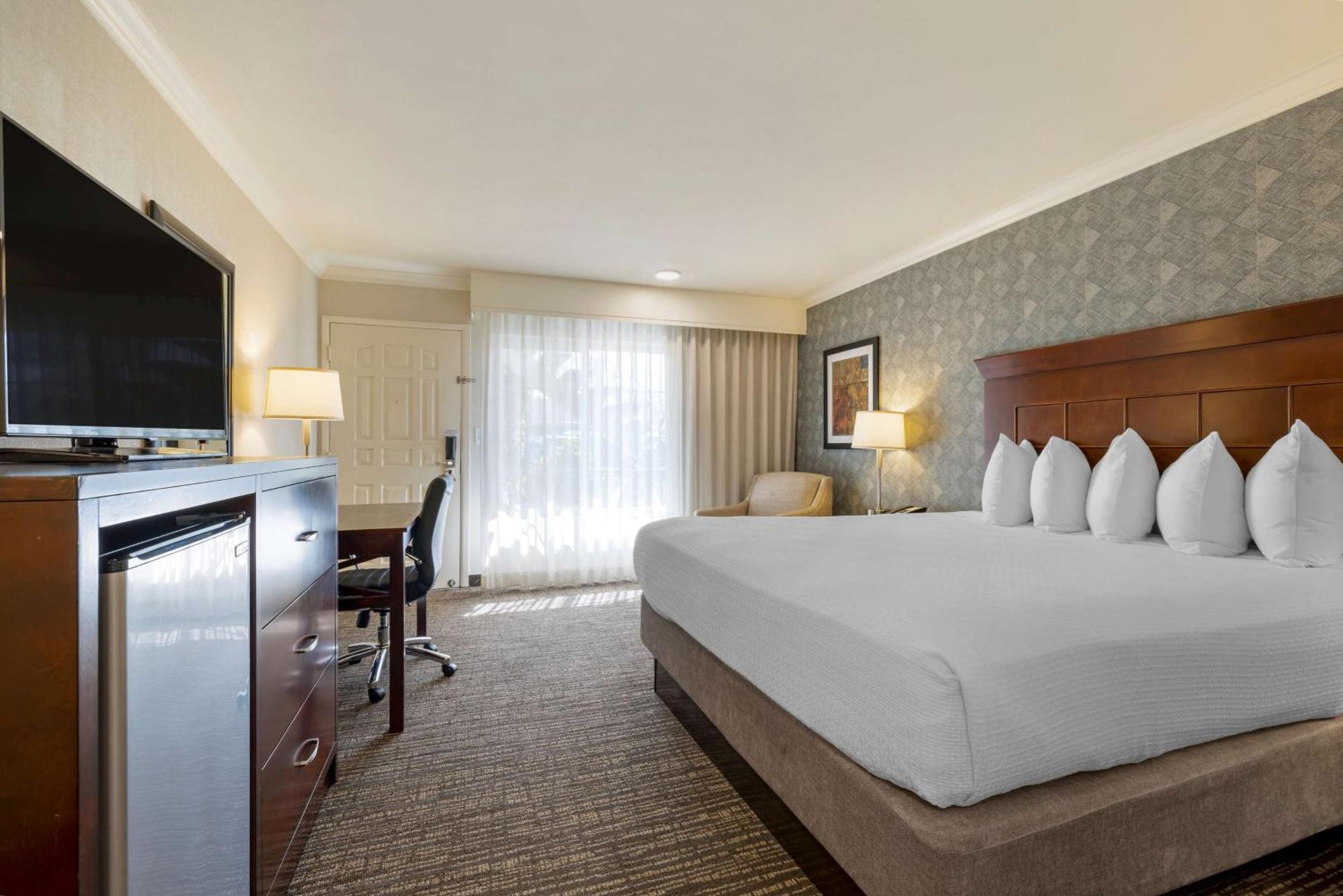 Best Western Plus Carriage Inn Los Angeles Eksteriør billede